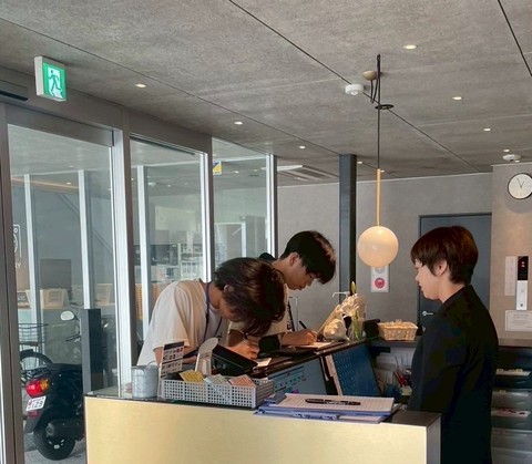 LINE_ALBUM_202578インターン模様_250711_21